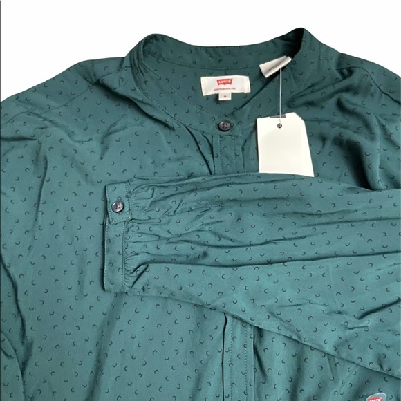 NWT Levi's 3/4 sleeve button down shirt - Picture 5 of 7